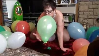 Insolent தெலுங்கு செக்ஸ் திரைப்படங்கள் man fucked brother ' s Busty Wife in ஓரு புண்டை